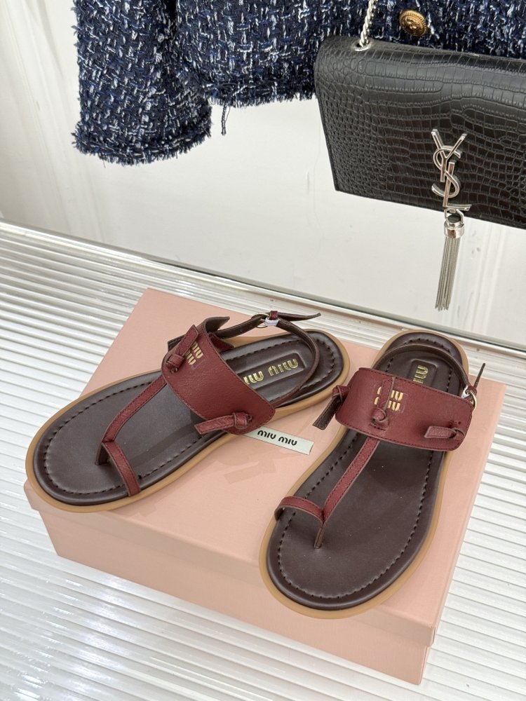 Шлепанцы женские фото 2