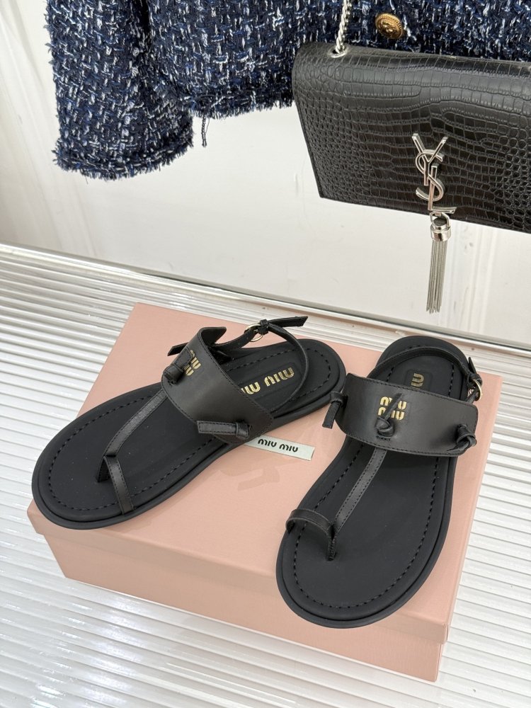 Шлепанцы женские фото 2