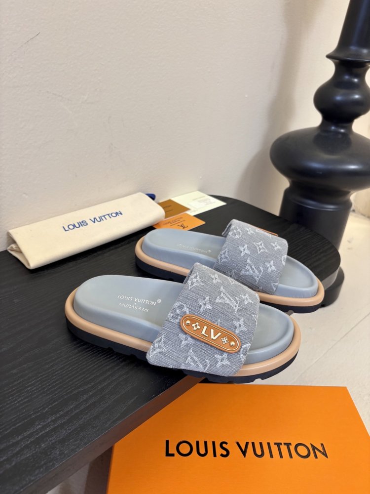 Шлепанцы женские фото 2