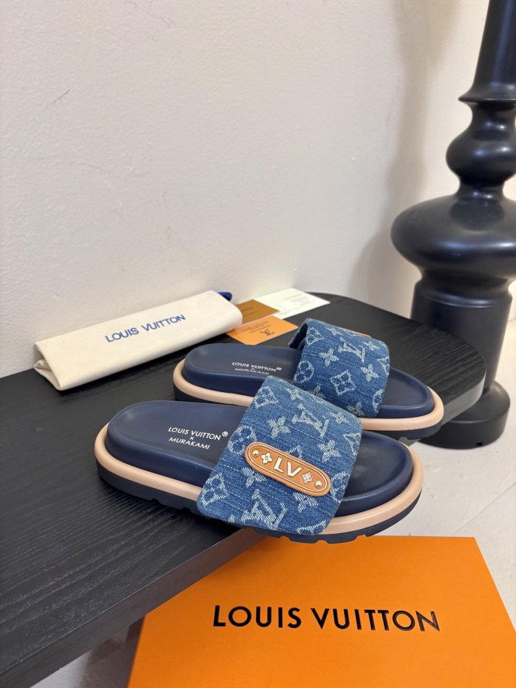 Шлепанцы женские фото 2