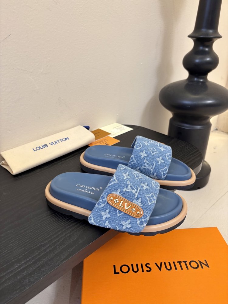 Шлепанцы женские фото 2