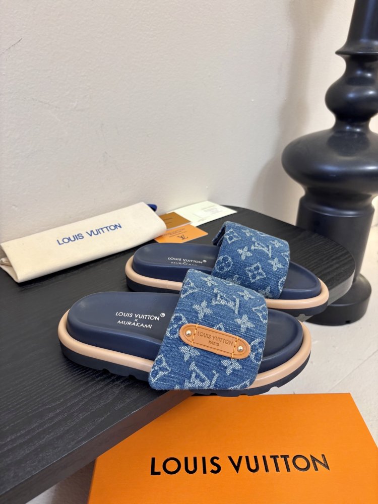 Шлепанцы женские фото 2