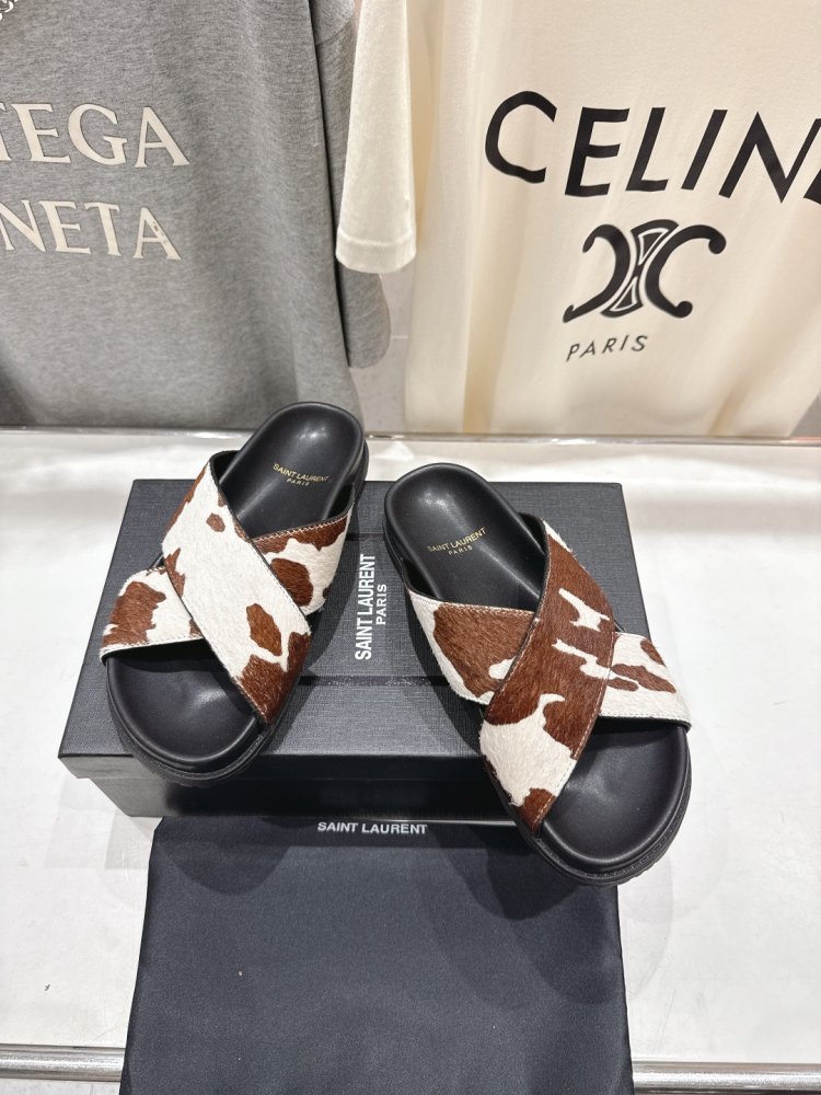 Шлепанцы женские фото 2