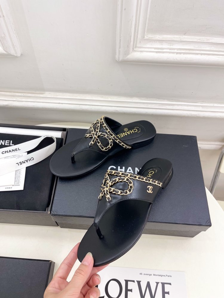 Шльопанці жіночі фото 3