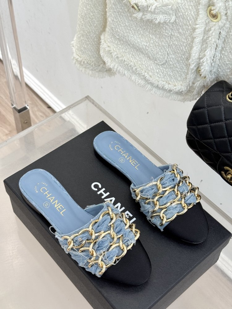 Шльопанці жіночі фото 3