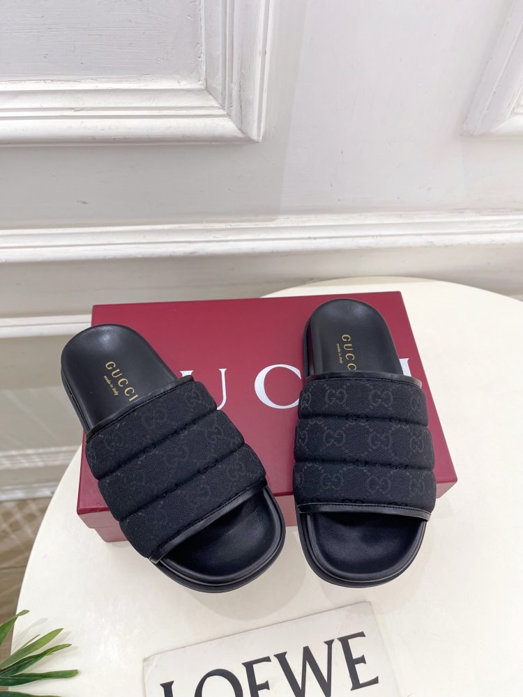 Шльопанці жіночі фото 3