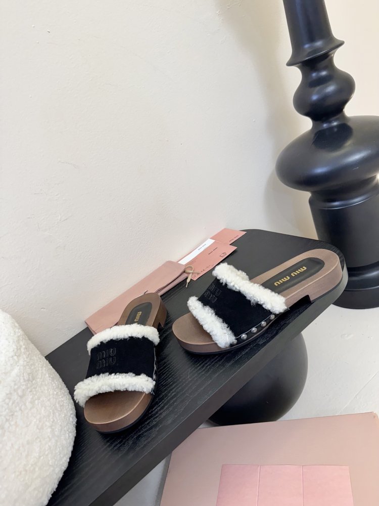 Шльопанці жіночі фото 3