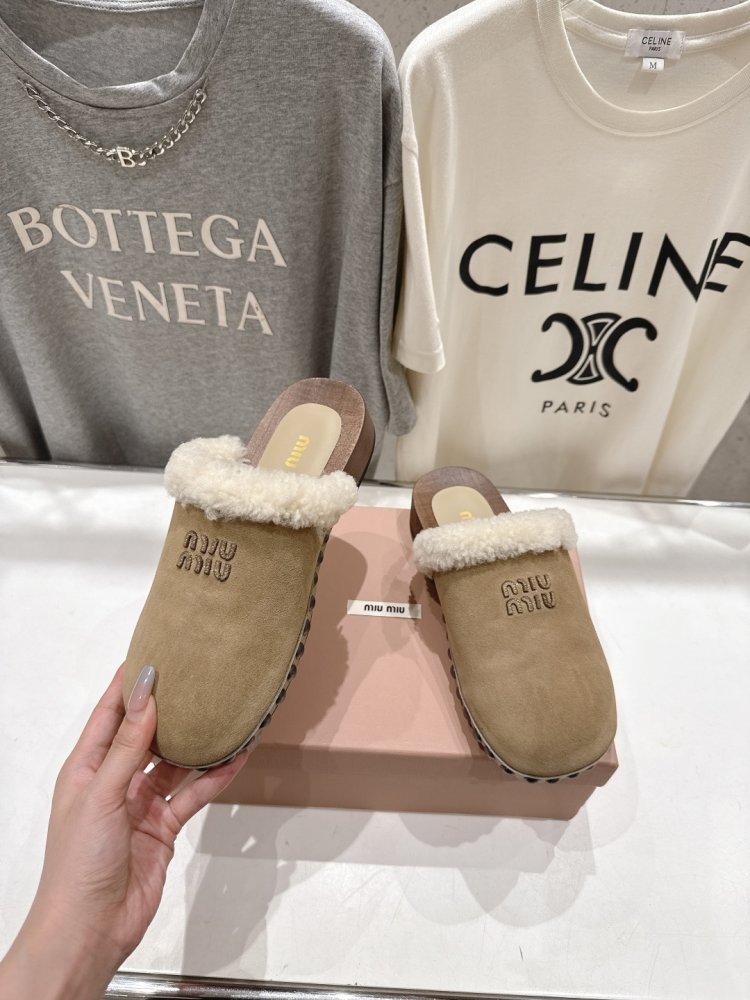 Шльопанці жіночі фото 3