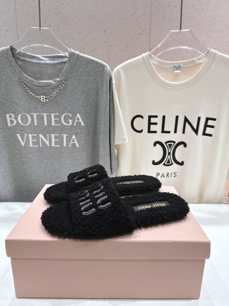 Шльопанці жіночі фото 3