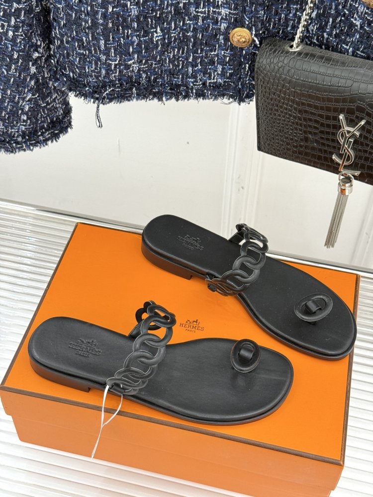 Шльопанці жіночі фото 3