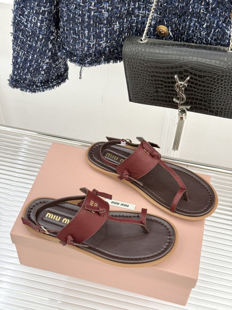 Шлепанцы женские фото 3