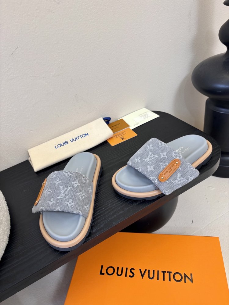 Шлепанцы женские фото 3