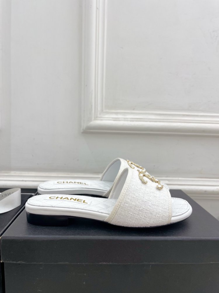 Шльопанці жіночі фото 4