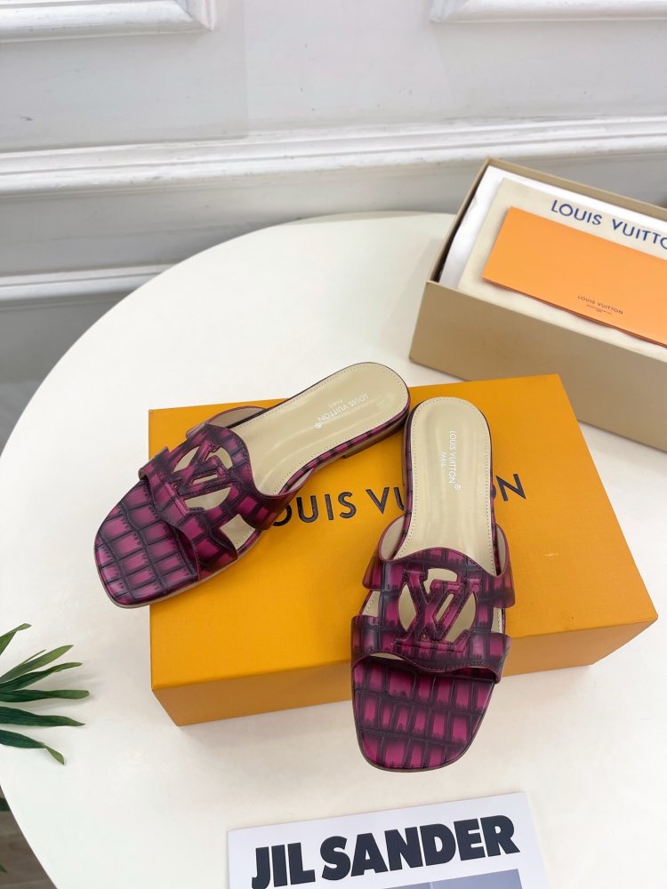 Шльопанці жіночі фото 4