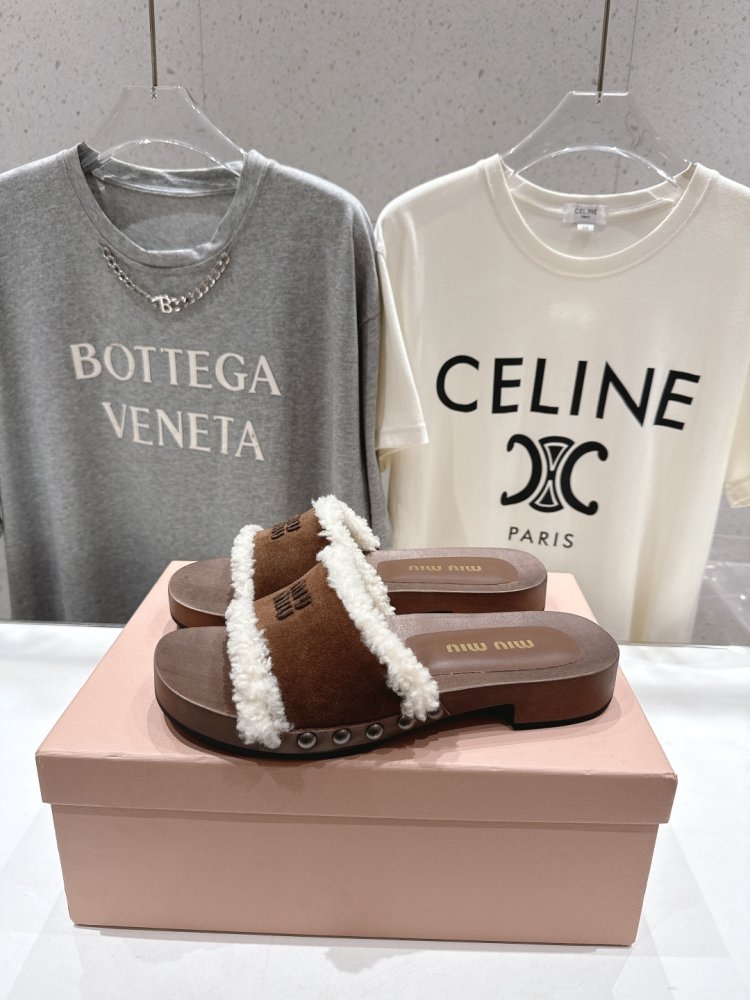 Шльопанці жіночі фото 4