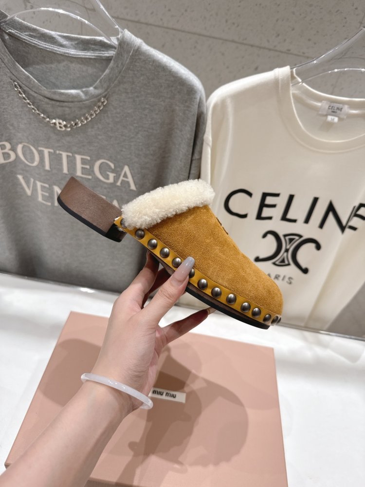 Шльопанці жіночі фото 4