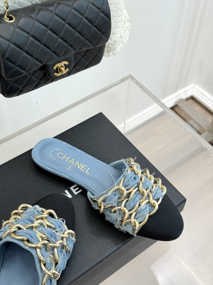 Шльопанці жіночі фото 5