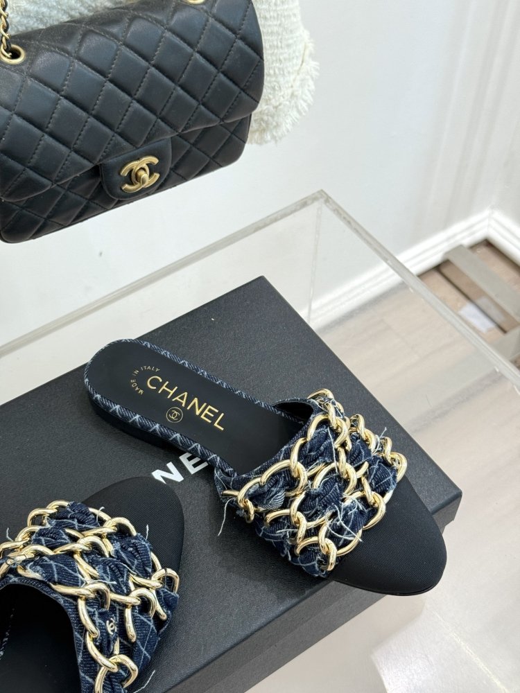 Шльопанці жіночі фото 5