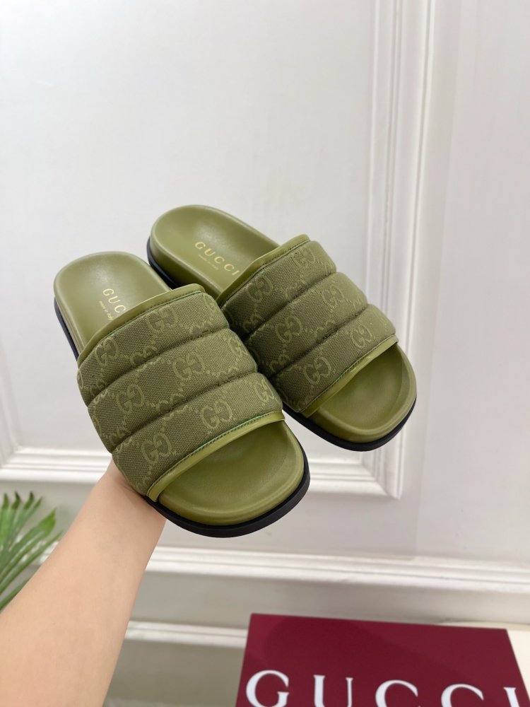 Шльопанці жіночі фото 5