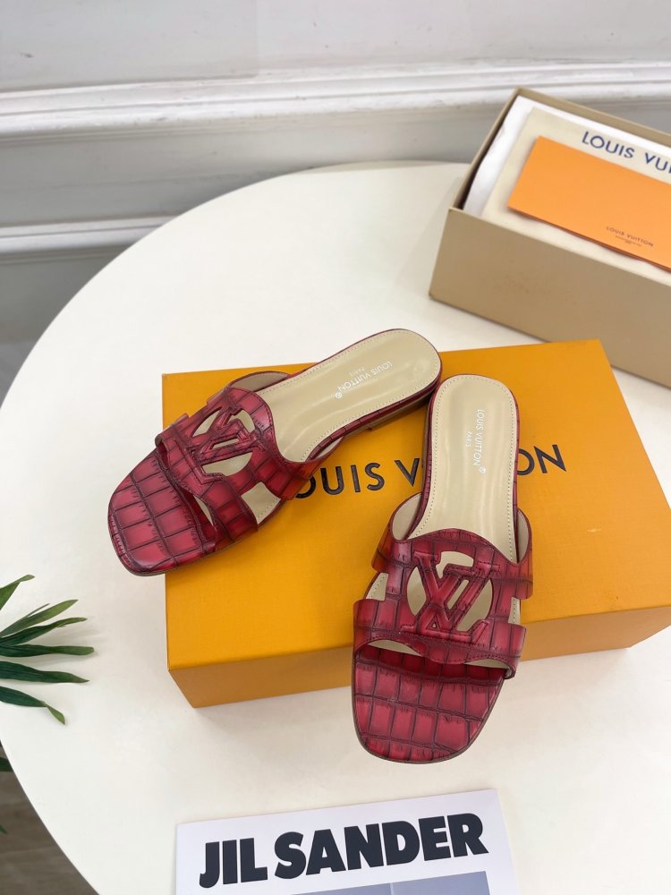 Шльопанці жіночі фото 5