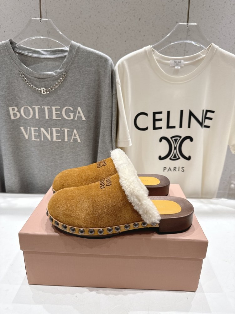 Шльопанці жіночі фото 5