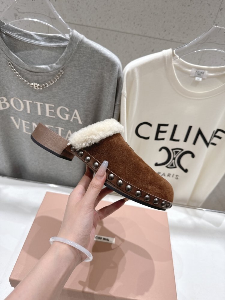 Шльопанці жіночі фото 5