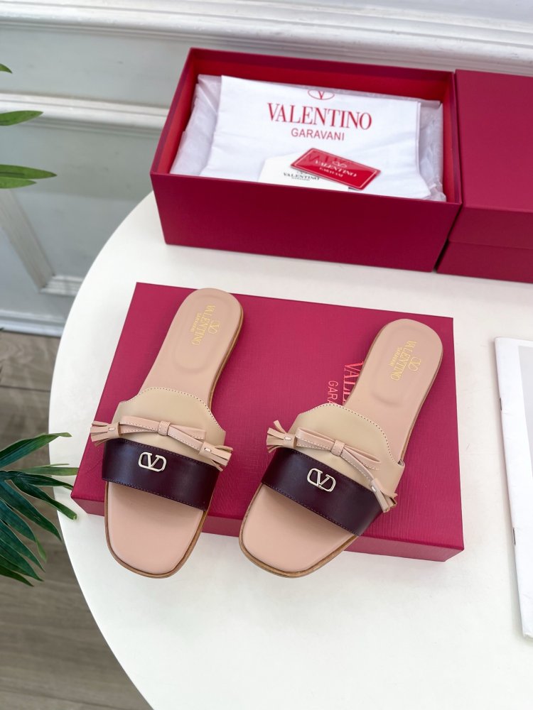 Шлепанцы женские фото 5