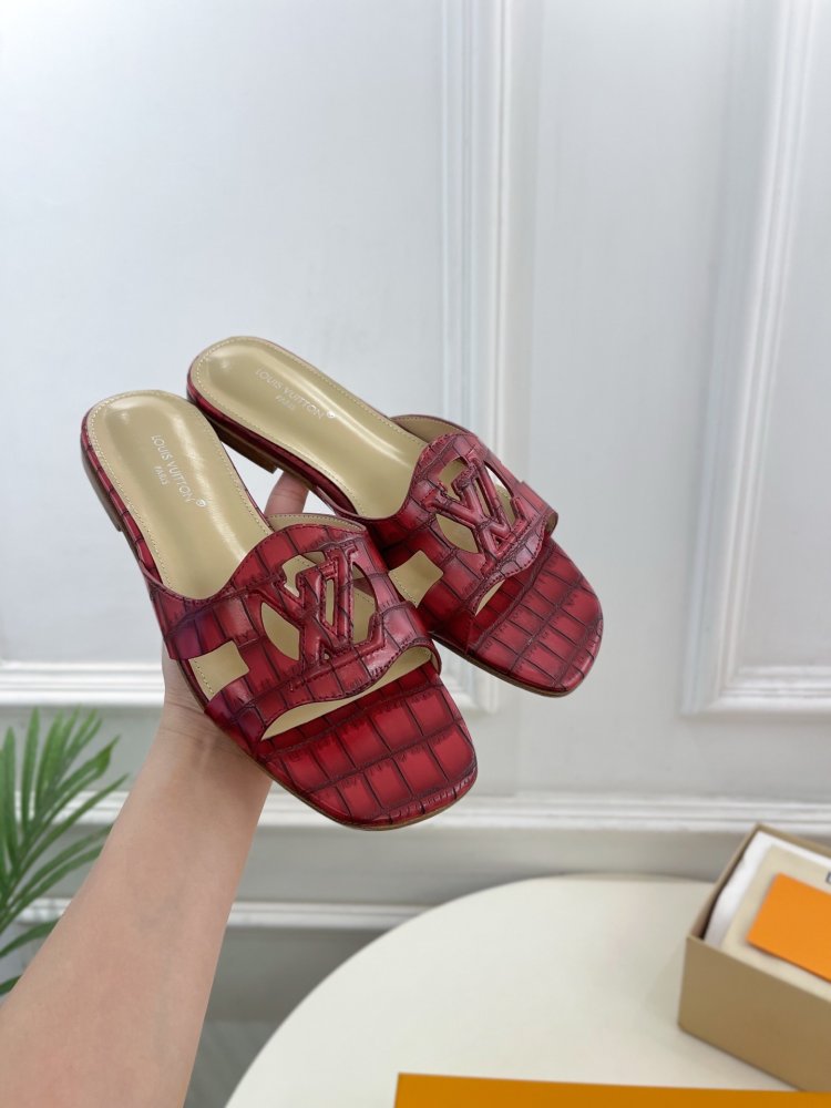 Шльопанці жіночі фото 6