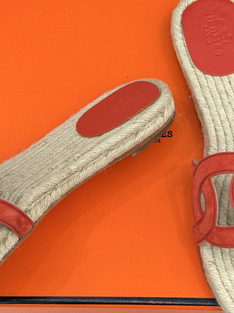 Шльопанці жіночі фото 6