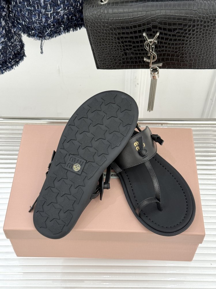 Шлепанцы женские фото 9