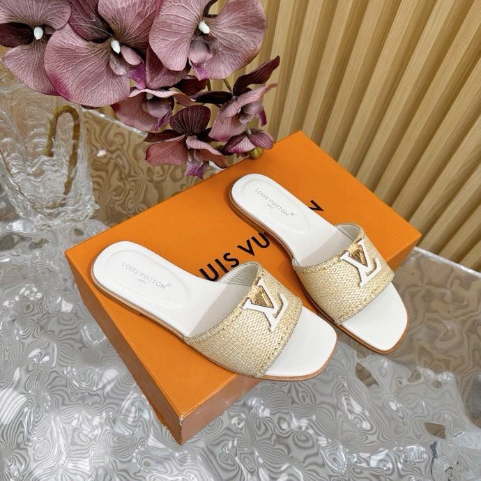 Шлепанцы фото 3