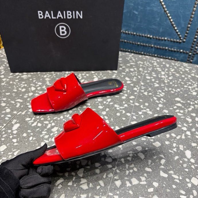 Шлепанцы фото 9