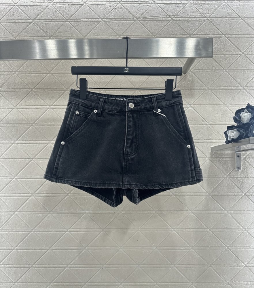 Шорты джинсовые женские