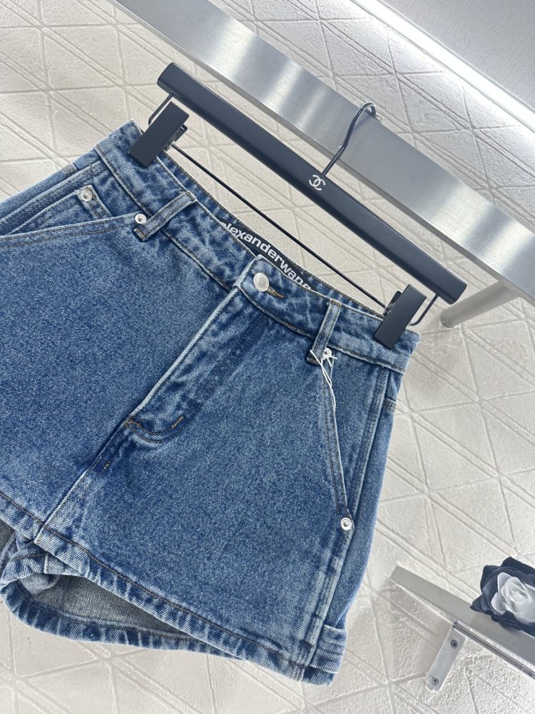 Шорты джинсовые женские фото 4