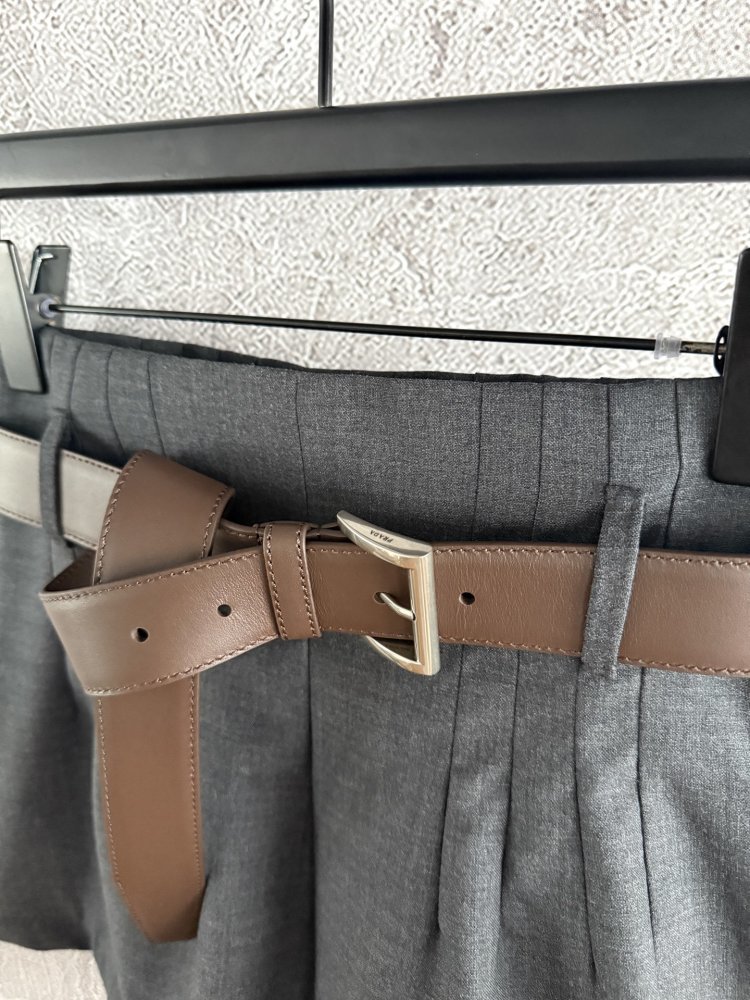 Шорти вовняні з високою талією і ременем фото 3