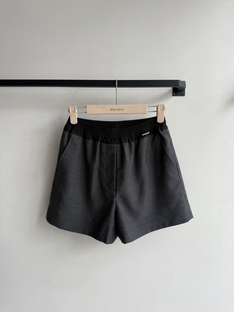 Шорти жіночі