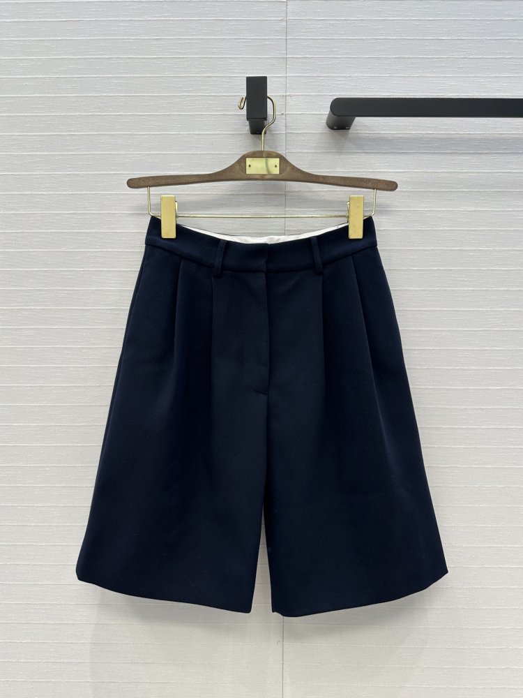 Шорти жіночі