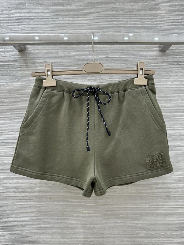 Шорты женские