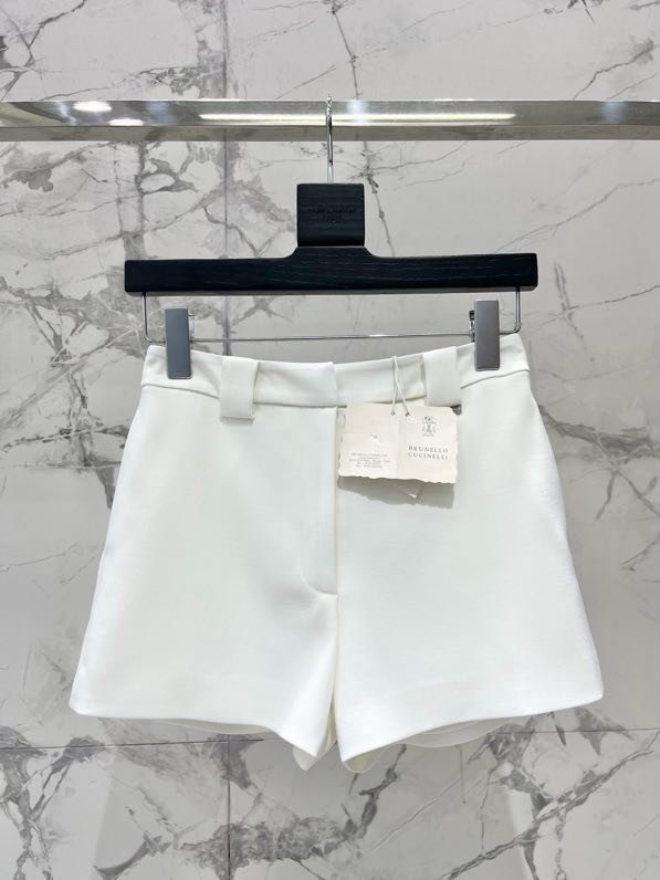 Шорты женские