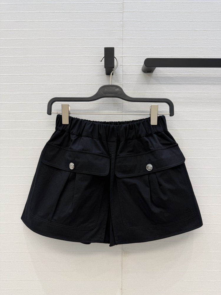 Shorts women's