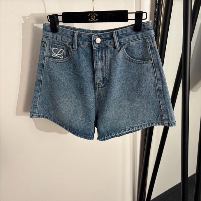 Shorts women's