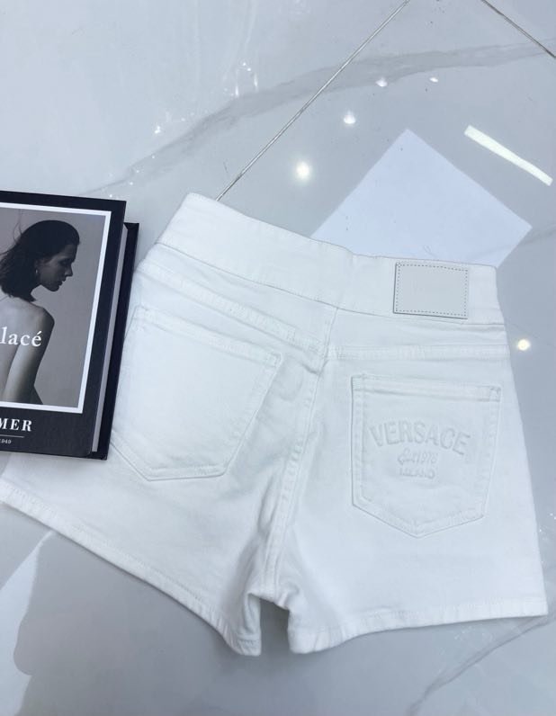Shorts women's