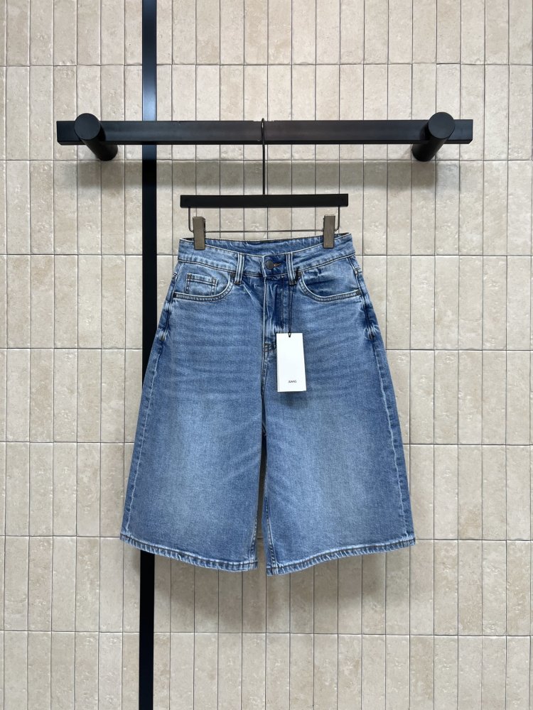 Shorts women's