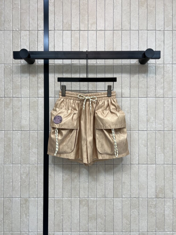 Shorts women's