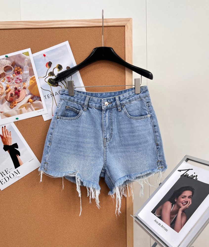Shorts women's