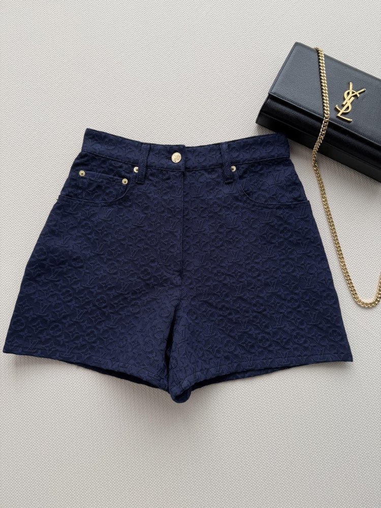 Shorts women's