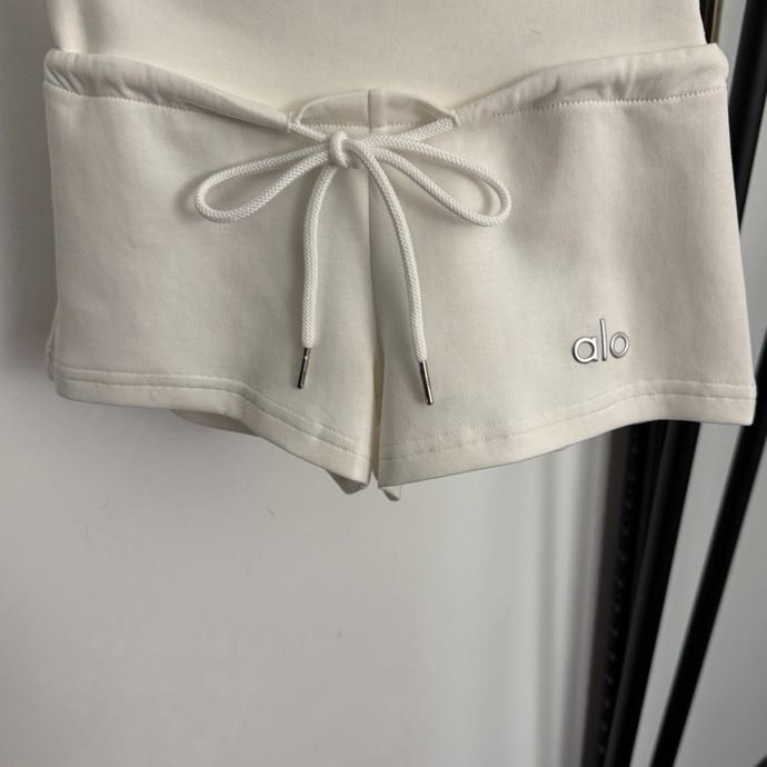 Шорты женские фото 3