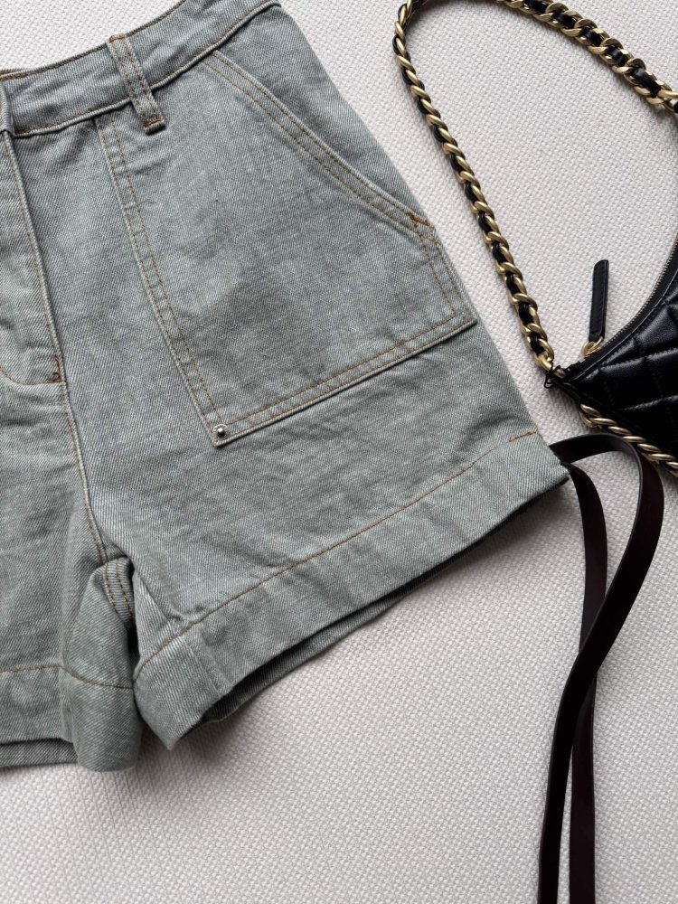 Shorts women's фото 5