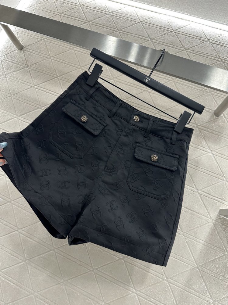 Shorts women's фото 6