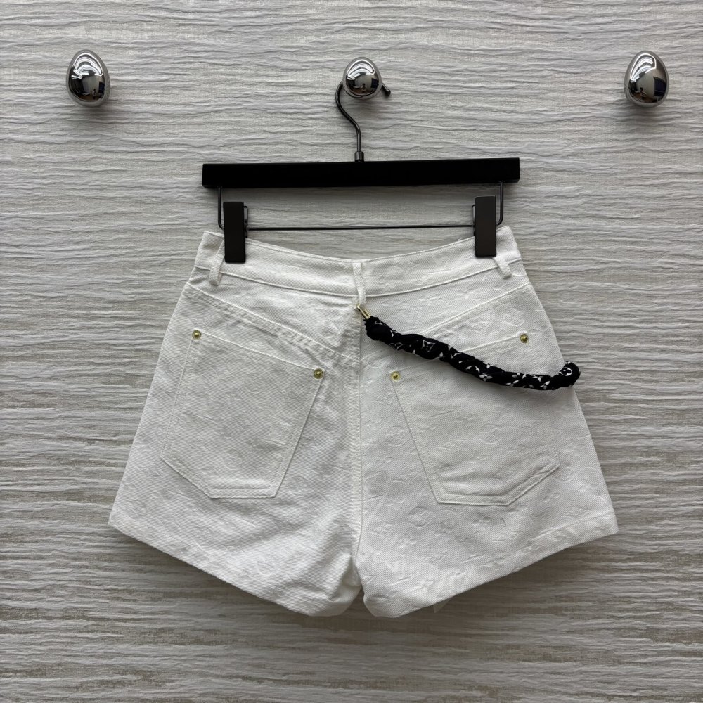 Shorts women's фото 8